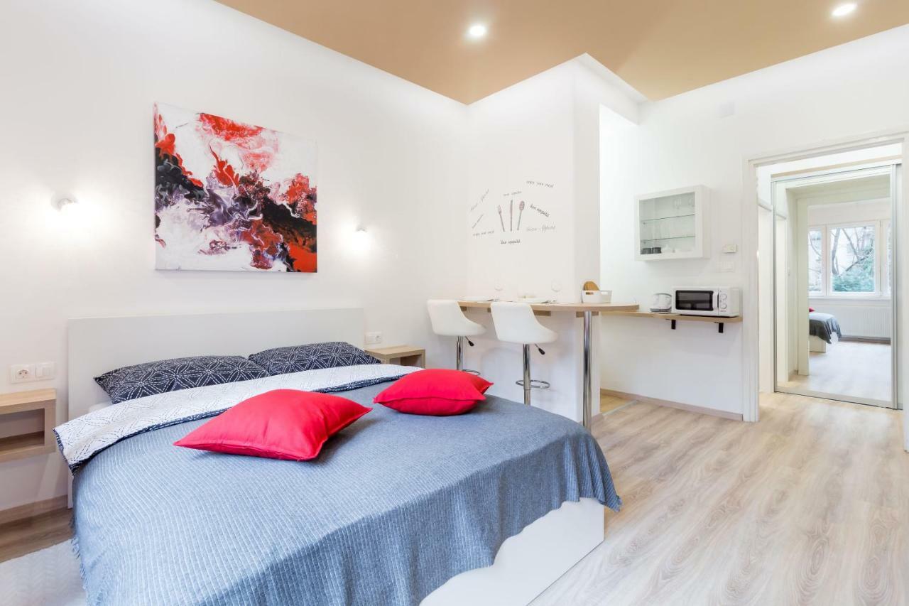 Cosy Romantic Apartment Zagreb Eksteriør billede